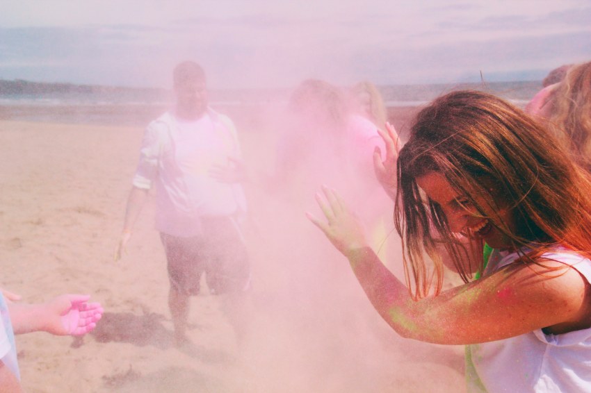 15 Everyday Things Only Someone Who Is ‘The Funny Friend’ Will Understand