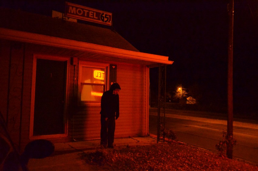 28 Of The Creepiest, Most Messed Up Graveyard Shift Stories You’ll Ever Read