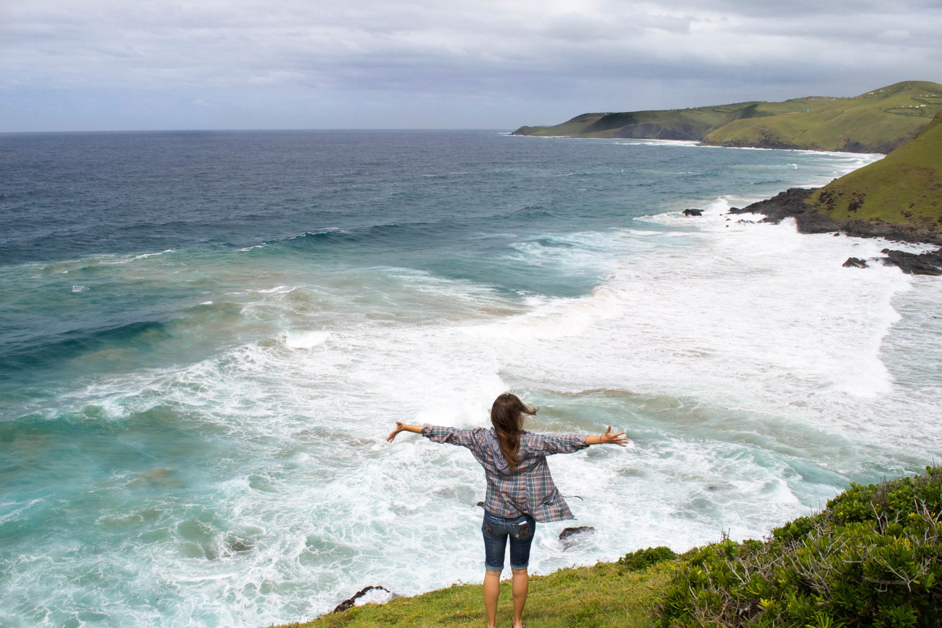 13 Questions All Solo Female Travelers Are So Tired Of Answering