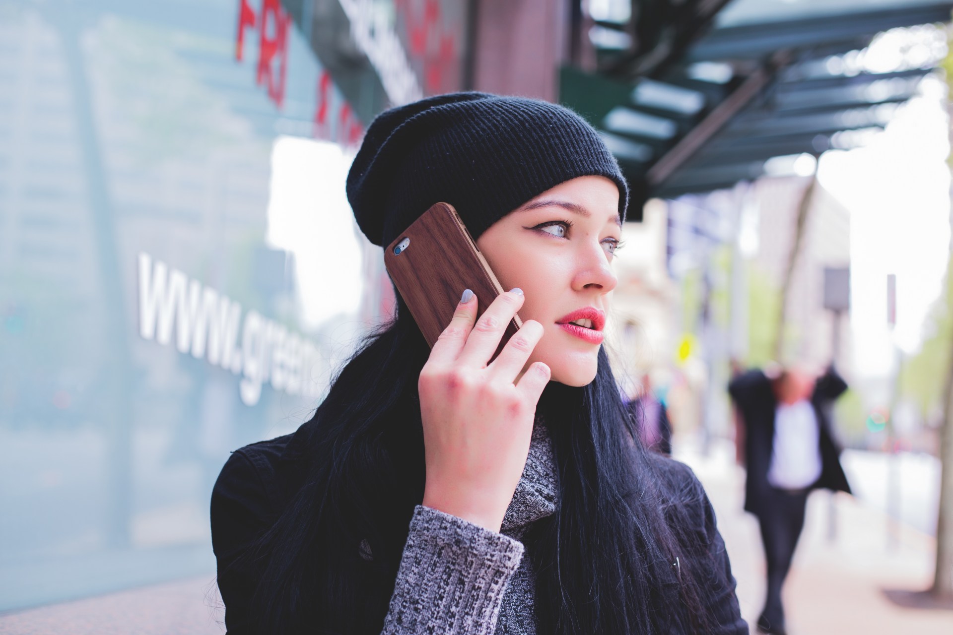 11 Women Explain Why They Give Out Their Number With No Intention Of Dating You