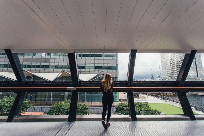 16 Things You Should Finally Learn To Let Go Of In Your Mid-Twenties