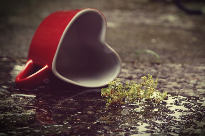 10 Warning Signs You’re Settling For Less In Love