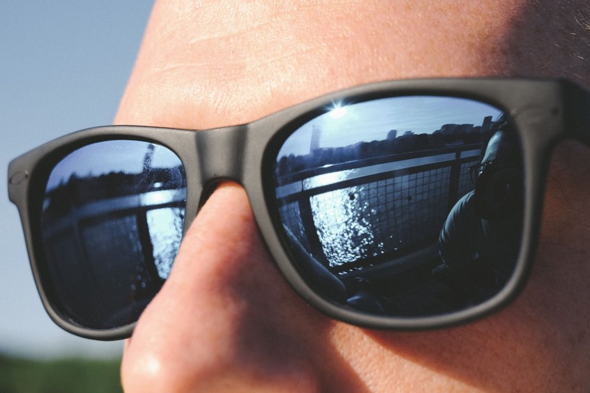 The Ten Commandments Of Con Men