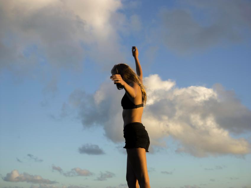 7 Signs You Need To Take A Break From Dating And Work On Yourself