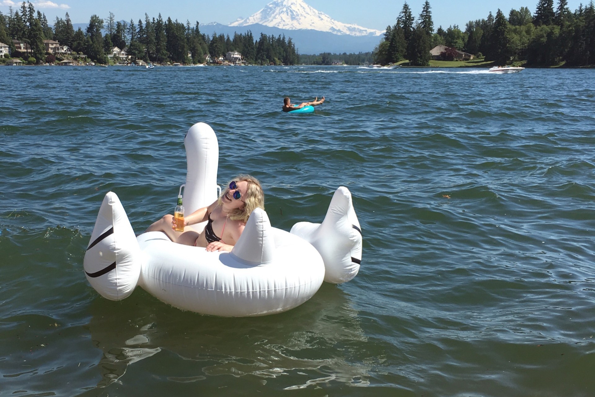 Now Accepting Summer Fling Applications