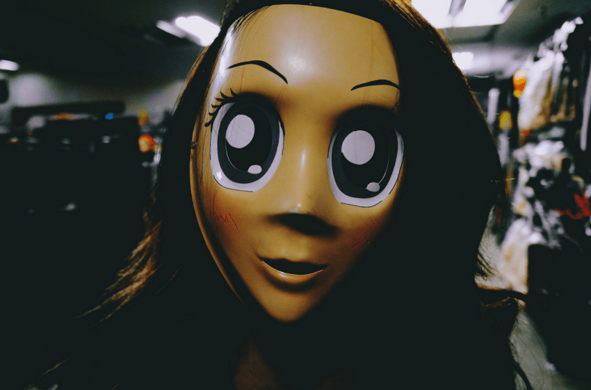 ‘There’s Someone In The House’: 14 Terrifying Stories Of A Creeper Caught In The Act