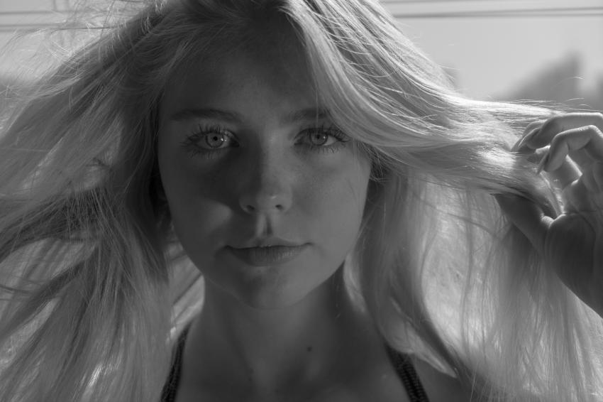 20 Ways To Find A Hot Date That Don’t Involve Tinder