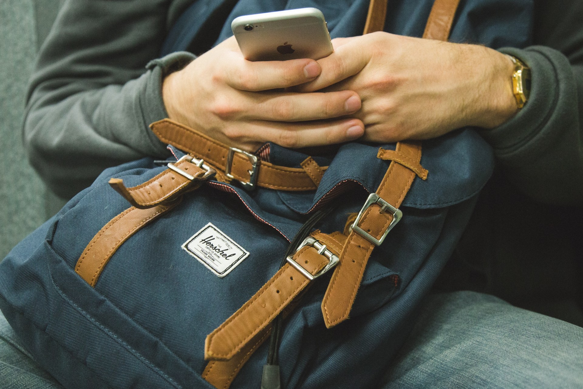 10 Reasons Why You Should Pick Up The Phone And Call Her Already