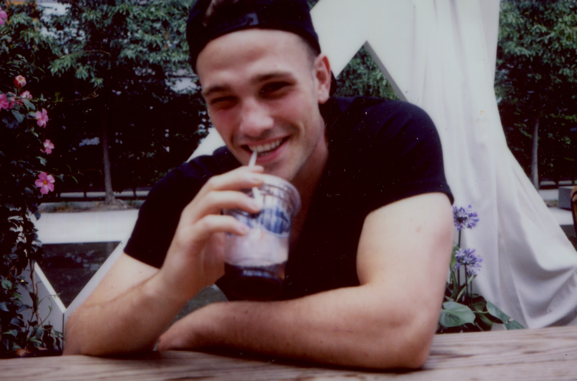 75 Stupidly Simple Ways To Tell A Guy Likes You
