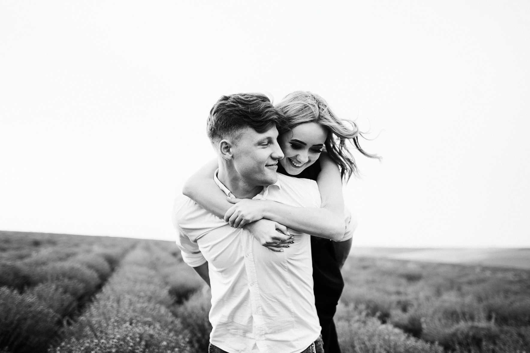 7 Little Signs He Sees You As His ‘Forever Girl’