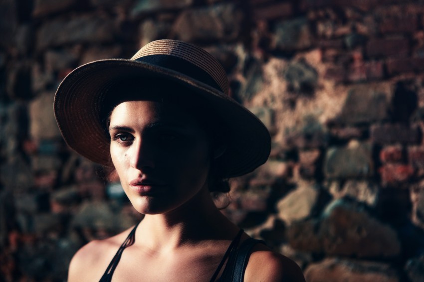 What It Means To Love A Girl Who’s Guarded