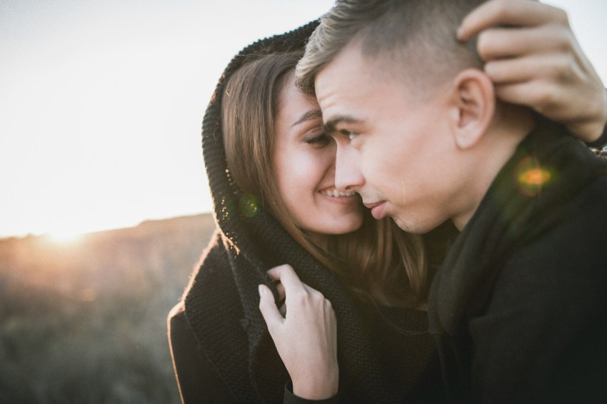 What Each Zodiac Does When They’re Dying To Kiss You