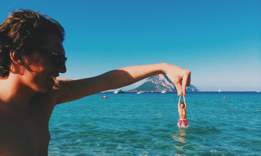 15 Tactics Toxic Friends Use To Keep You From Realizing Your Full Potential