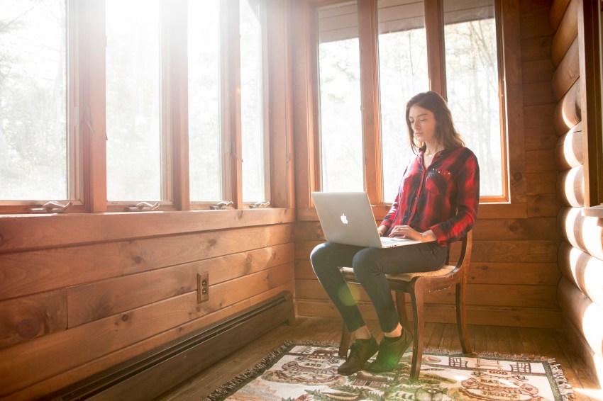 66 People Reveal Why They Deleted Their Facebook Account