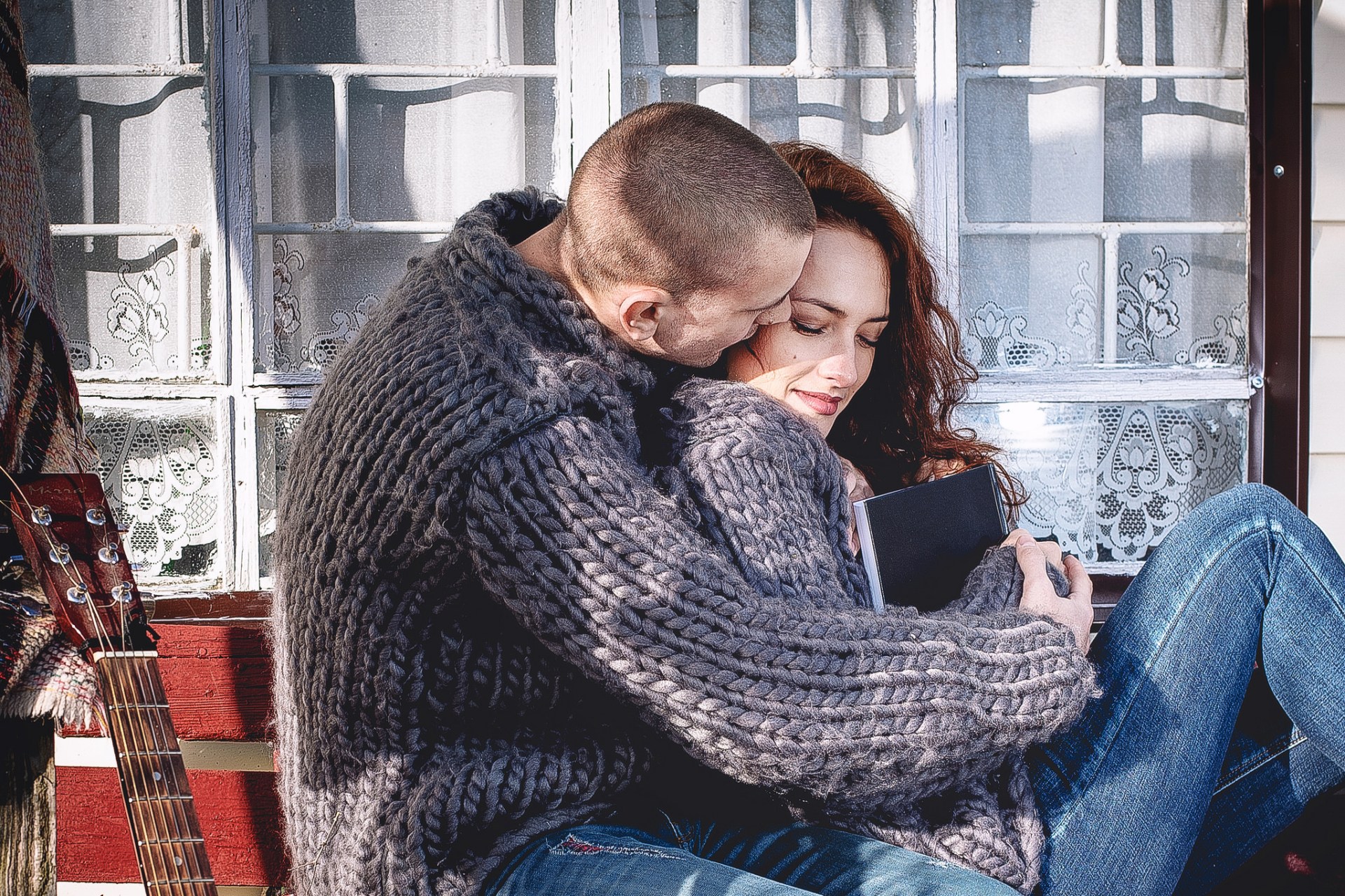 12 Men Give Their Advice On When The Right Time Is To Say, ‘I Love You’