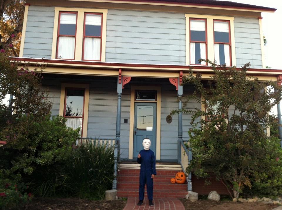 8 Places Every Horror Fan Needs To Visit In Los Angeles