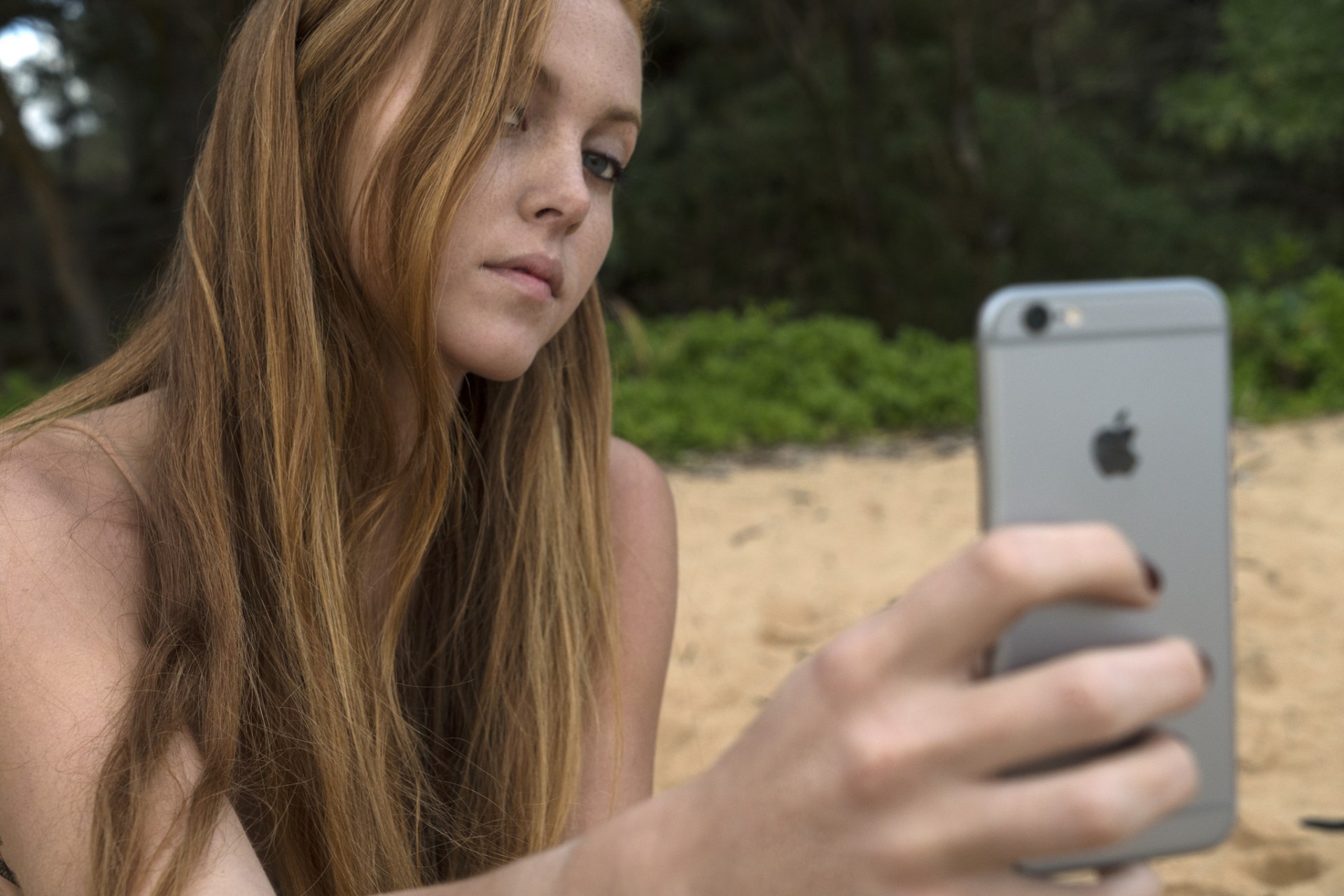 You Don’t Have To Delete His Number But You Better Delete His Text Thread (Like, Now)