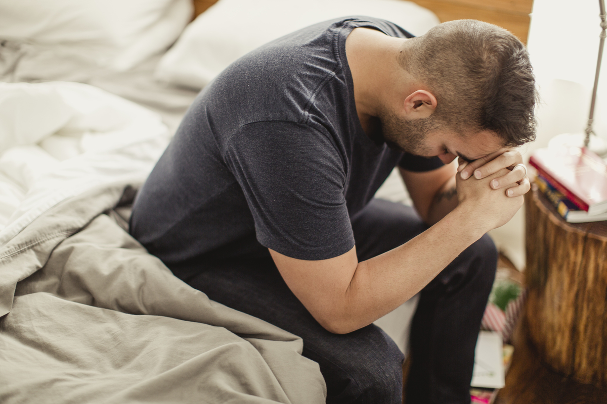 Here’s What Men Are Really Afraid Of In Regards To Relationships (And It’s Not Commitment)