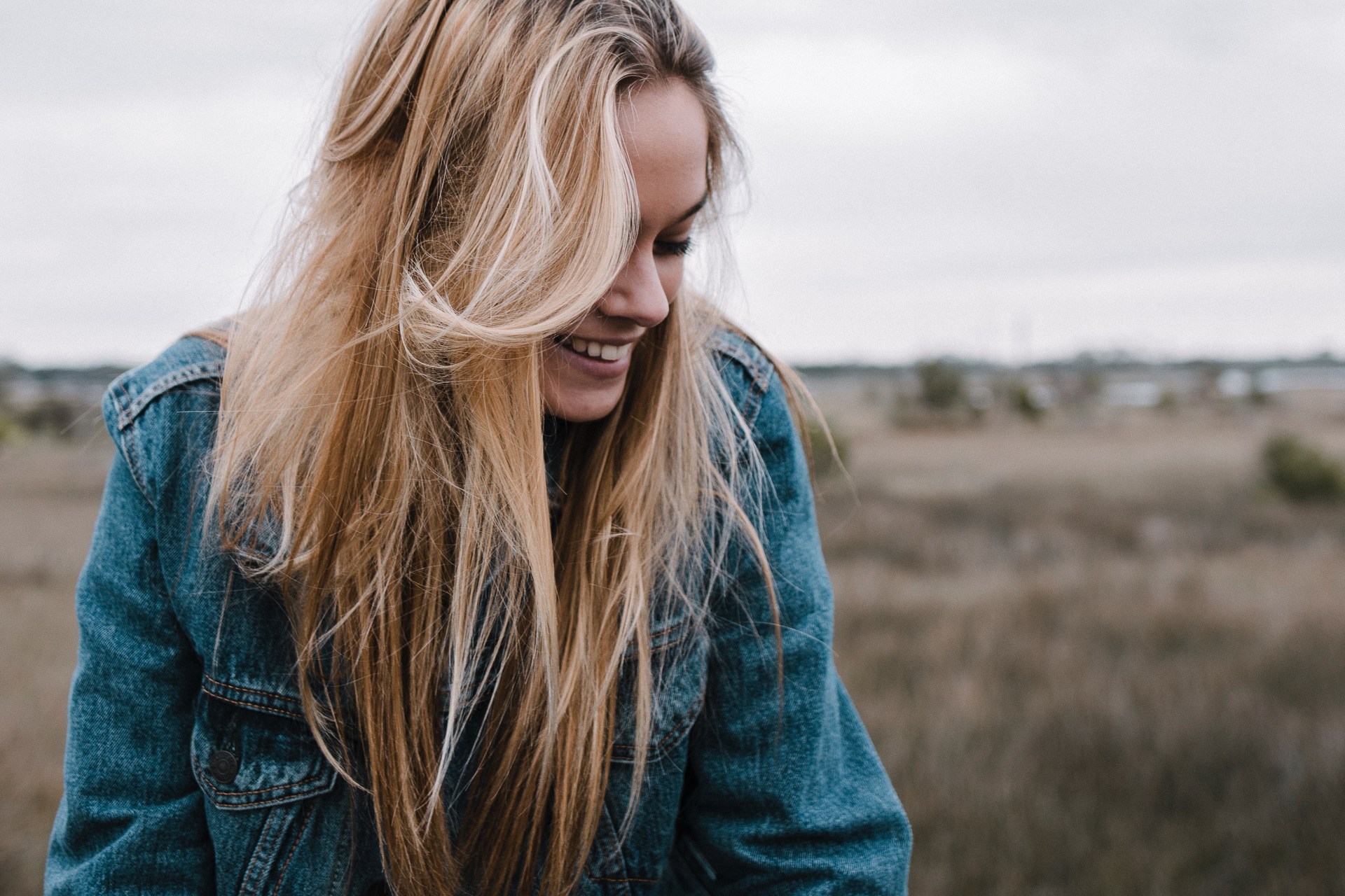 In A World Of Superficial Love, I Promise To Be Real