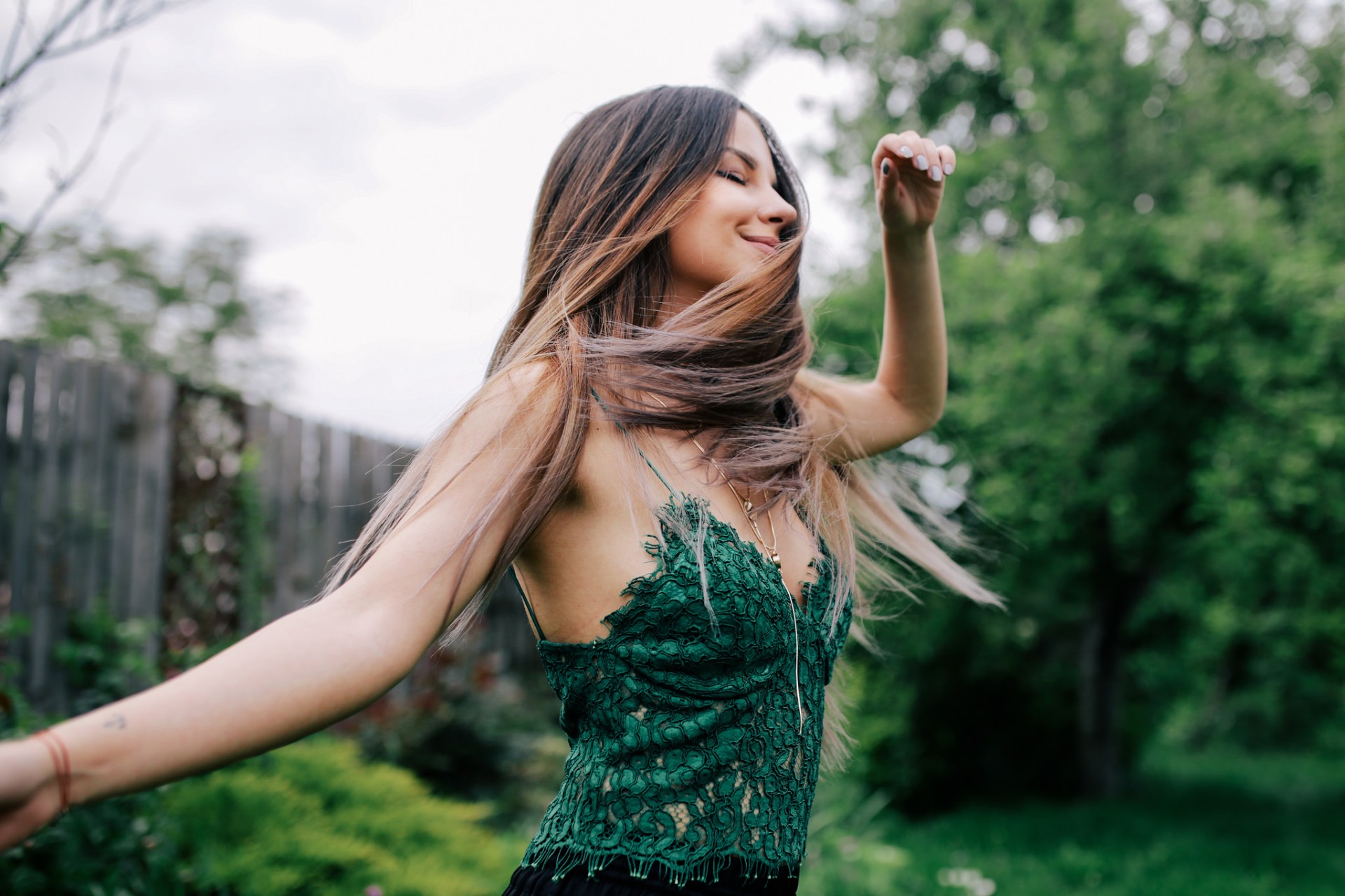 She Is A Modern Woman With An Old Soul – She Is Not Supposed To Make Sense