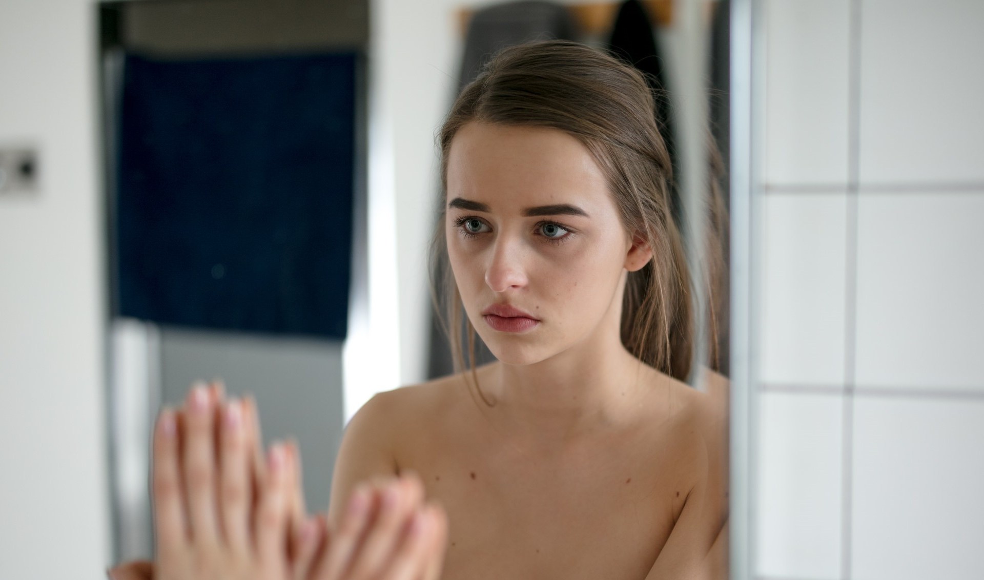 To The Girl Who’s Afraid To Fall In Love