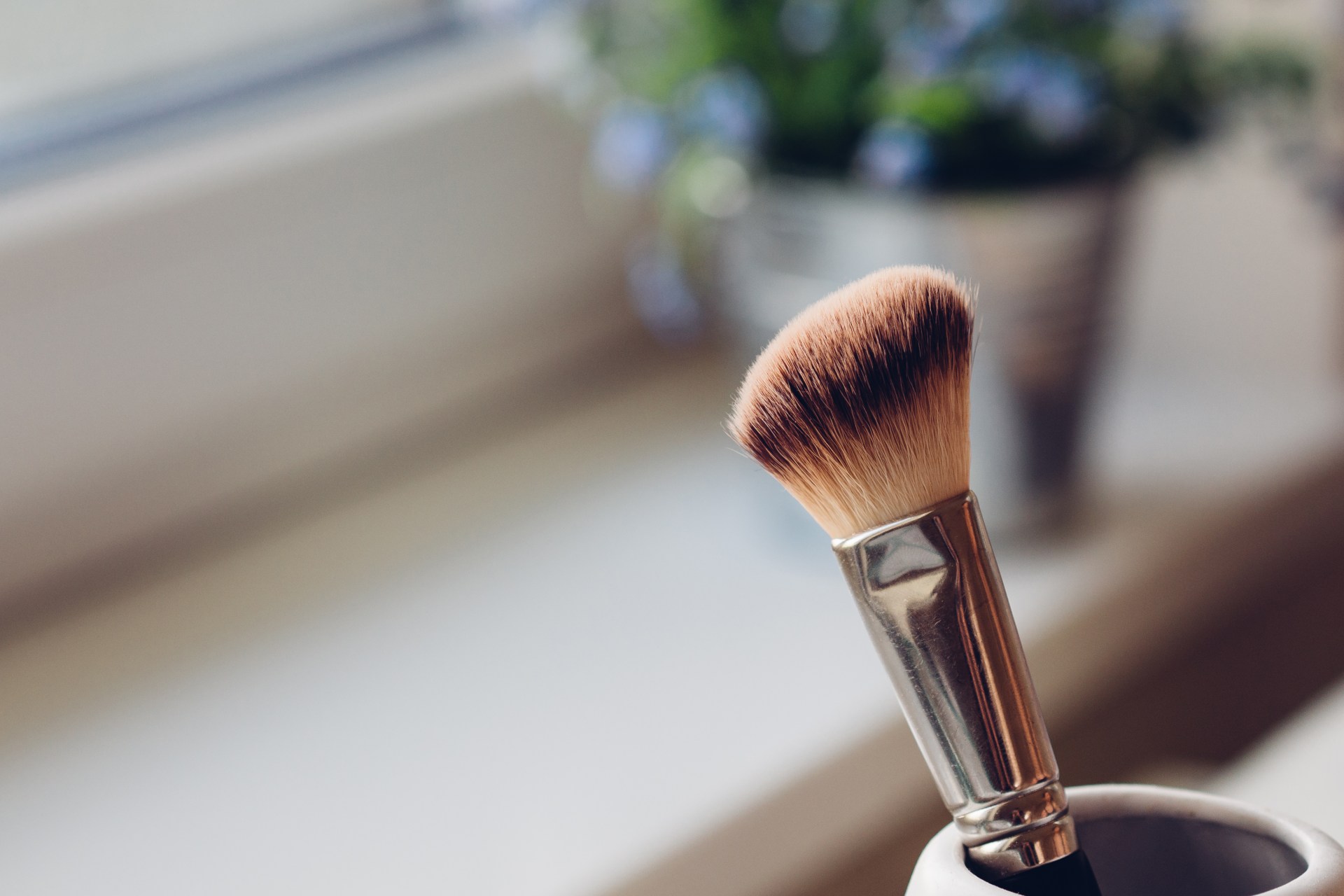 Here’s How I Achieve A ‘No Makeup’ Makeup Look With Problem Skin
