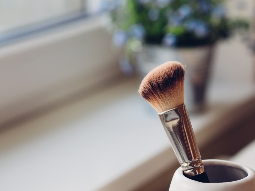 Here’s How I Achieve A ‘No Makeup’ Makeup Look With Problem Skin