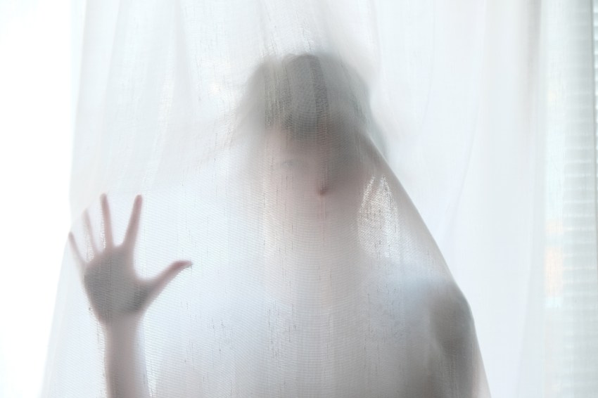 25 People Share The True Supernatural Experiences That Scared Them Half To Death