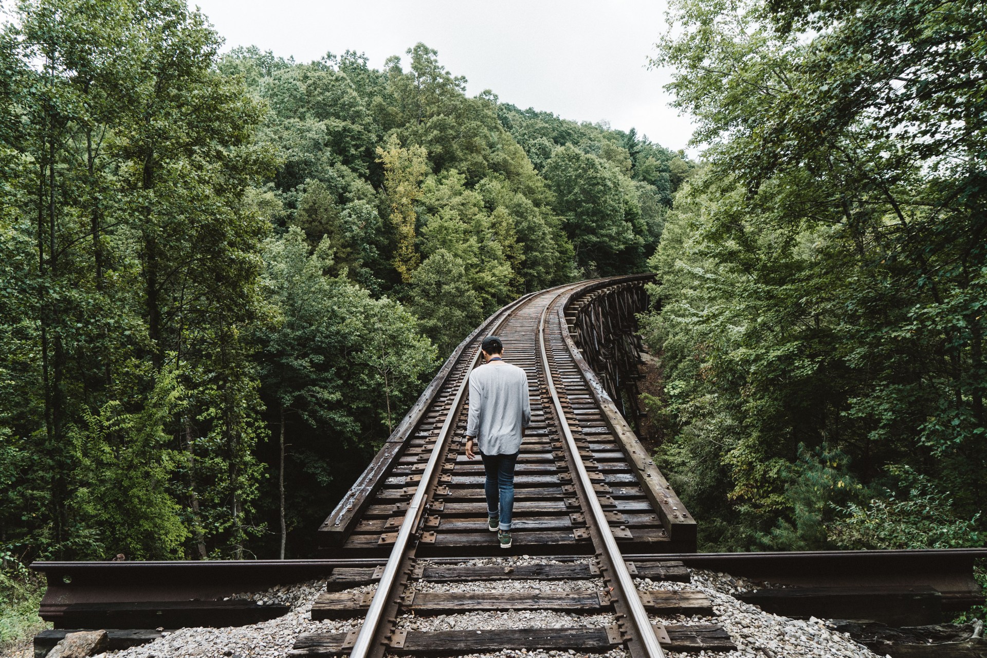 The Hardest Part Of Being An Introvert That No One Talks About