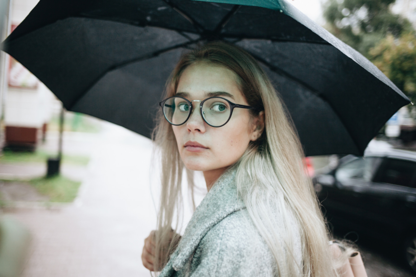 16 Signs You’re Not Actually An Introvert, You’re A Highly Sensitive Extrovert