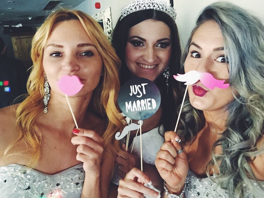 This Is What You’re Like As A Bridesmaid, Based On Your Zodiac Sign