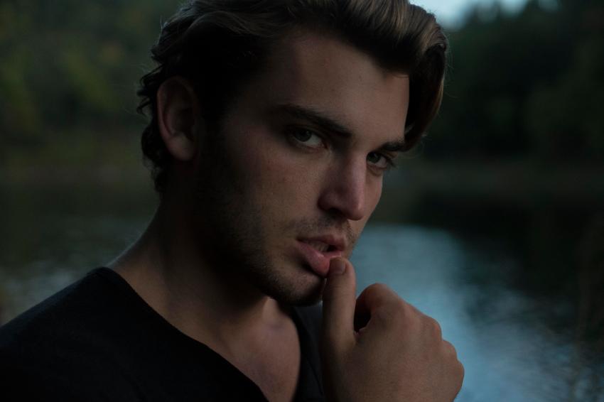 What Type Of F*ckboy He Is, Based On His Zodiac Sign