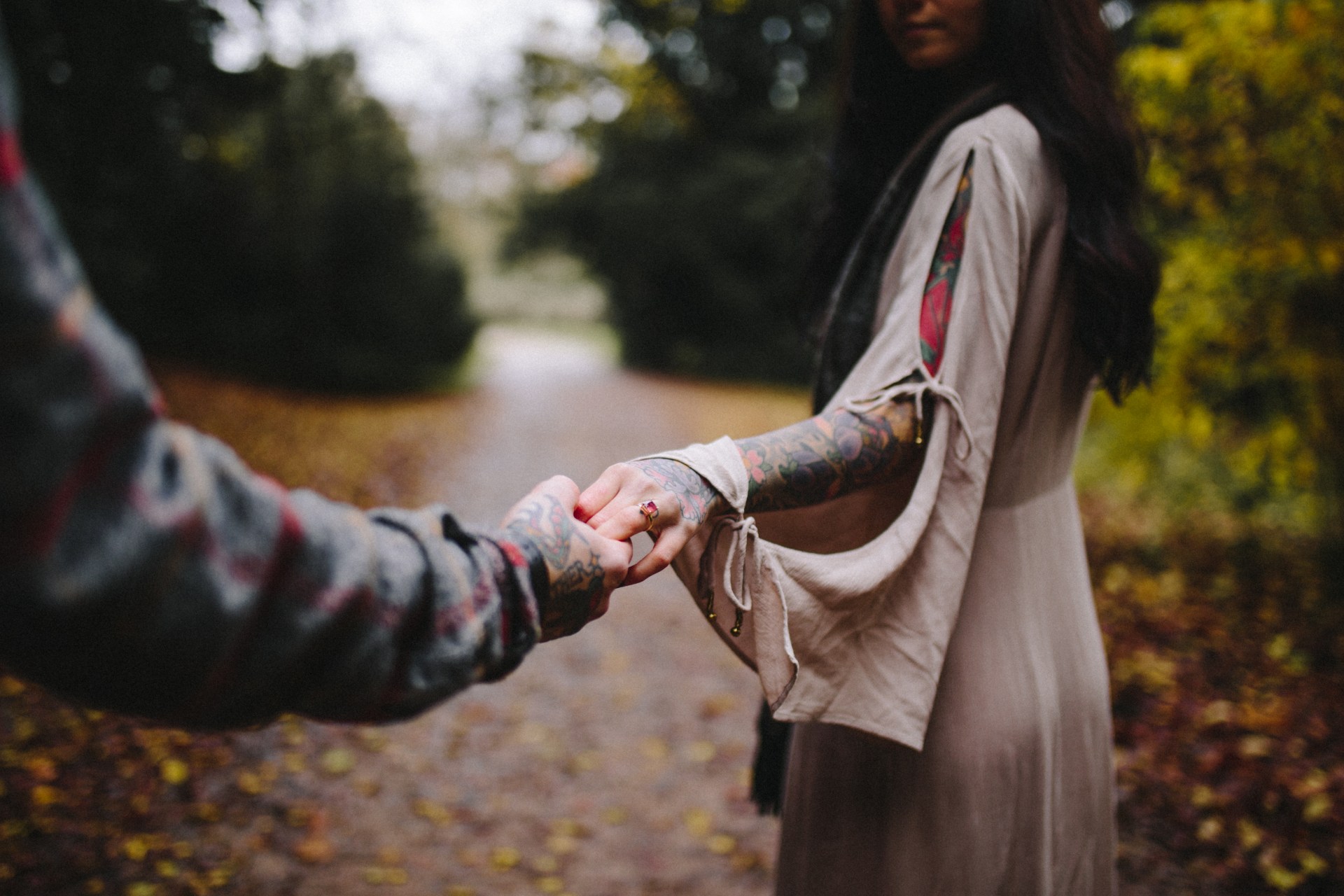 This Is How It Feels To Be The Girl You Only Love In Secret