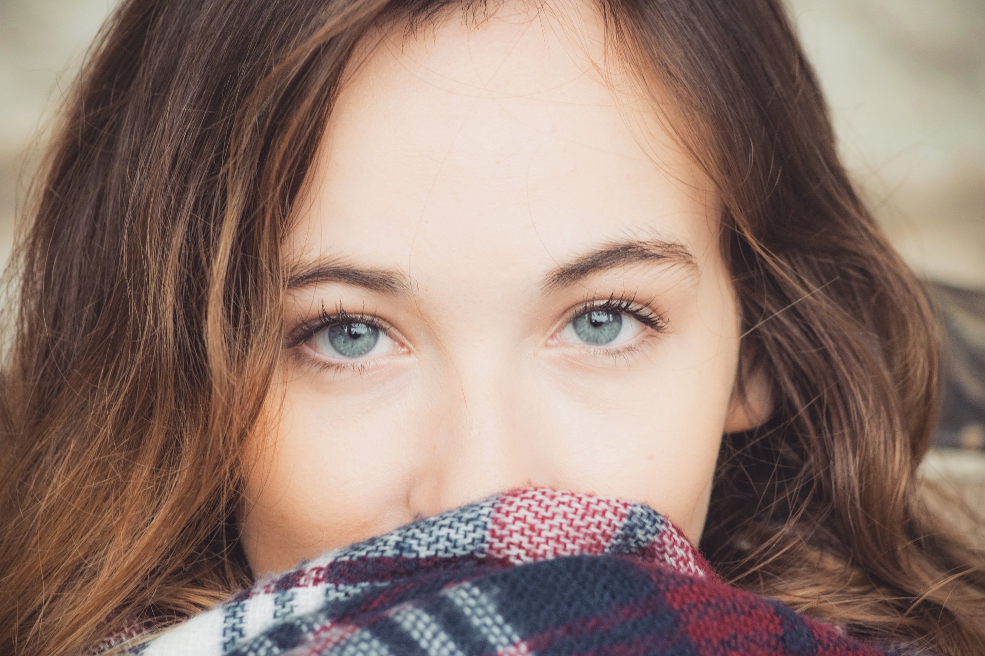 7 Reasons You Should Stop People-Pleasing (And Start Living For Your Damn Self)