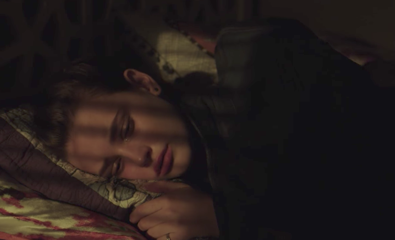 Here’s How ’13 Reasons Why’ Glamorizes Suicide And Hurts Those Who Need Help