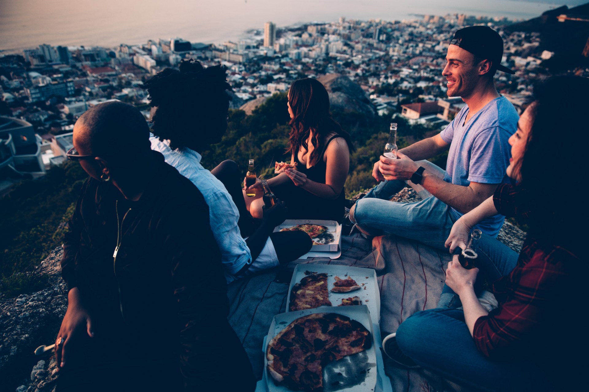 This Is How You’re Sabotaging Your Friendships, Based On Your Zodiac Sign
