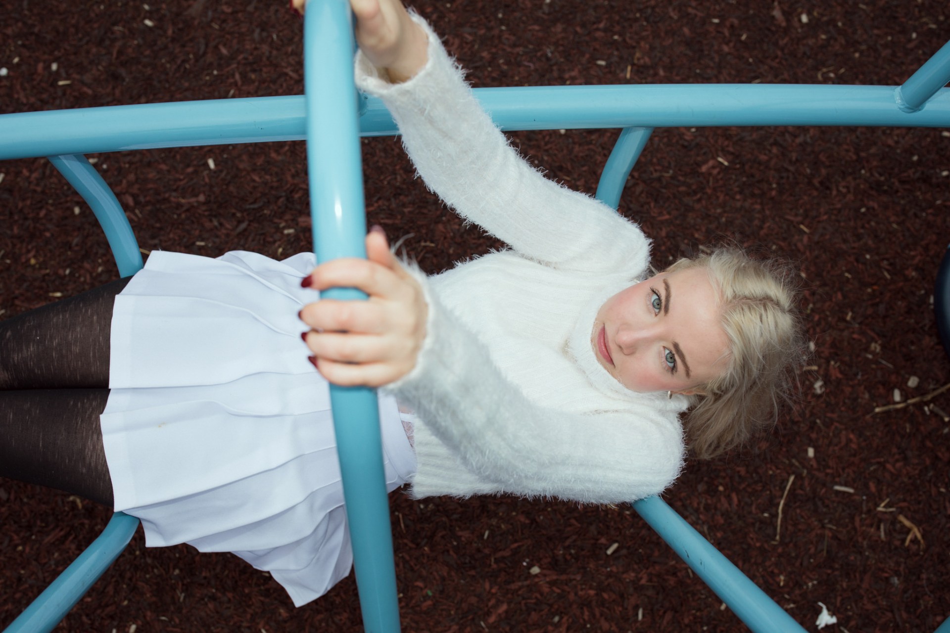 The Emotional Baggage You Needlessly Carry Around, Based On Your Zodiac Sign