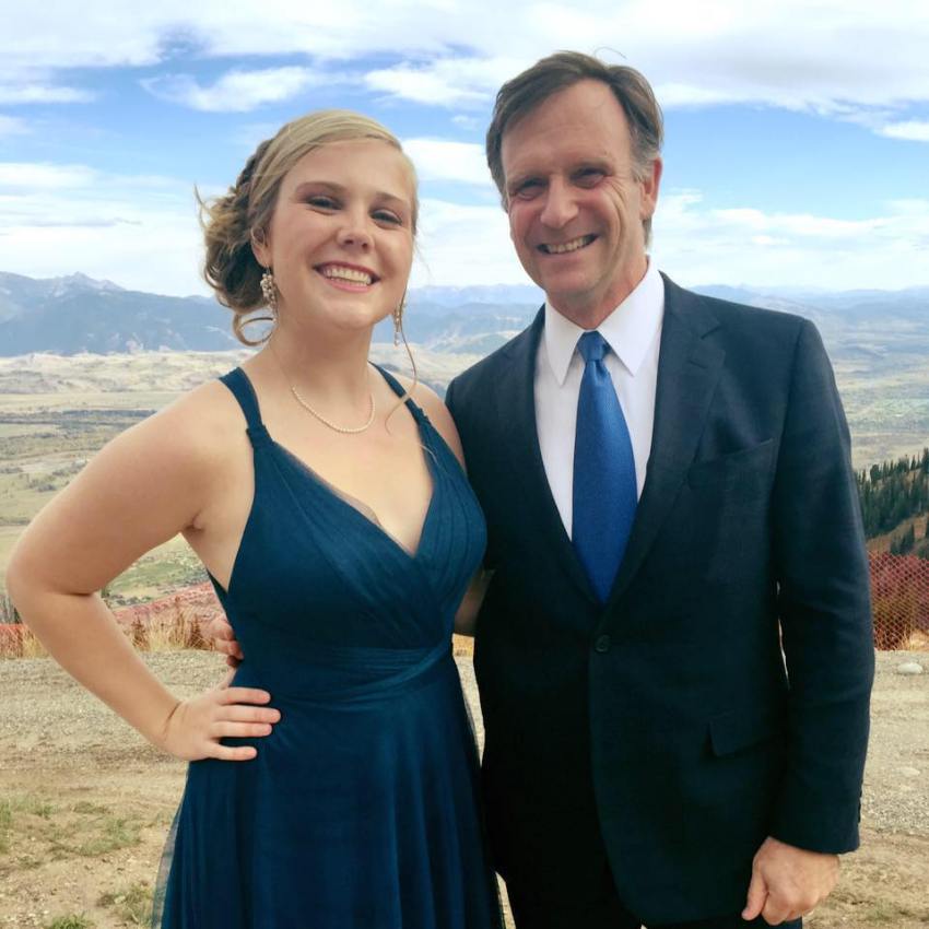 30 Sweet, Tear-Jerking Quotes About Fathers & Daughters