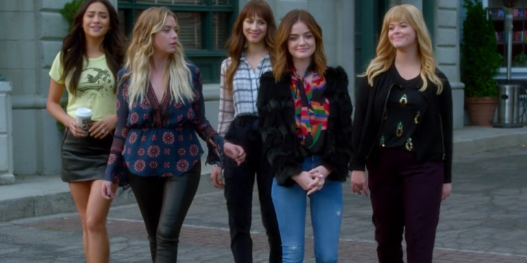 Pretty Little Liars Is Garbage And Proof Of White Mediocrity