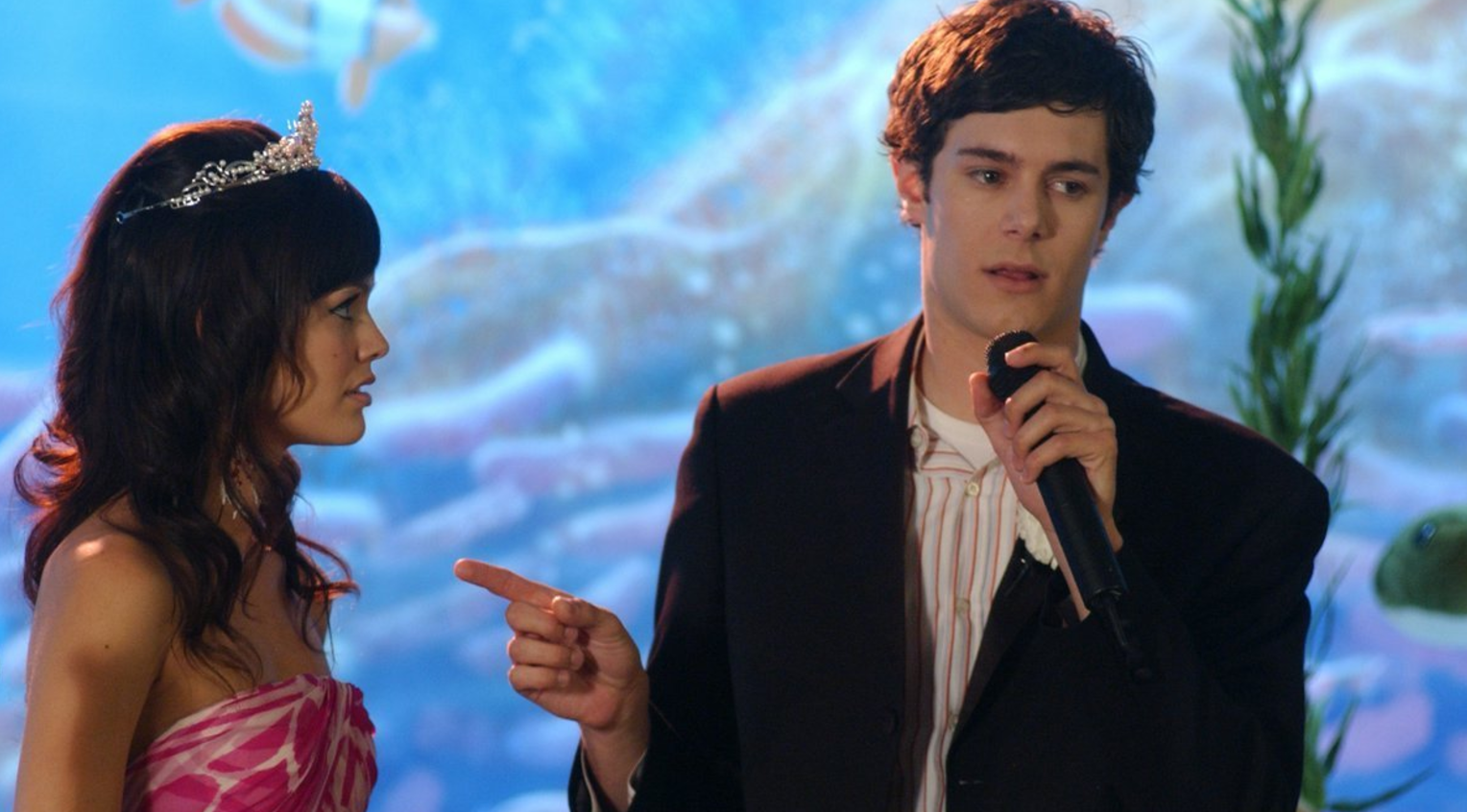 Forget Dating The ‘Perfect Hot Guy’—You Should Date The Dork Instead
