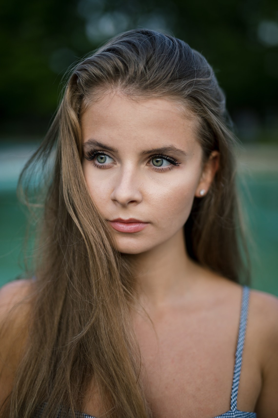 Girl with a complicated heart