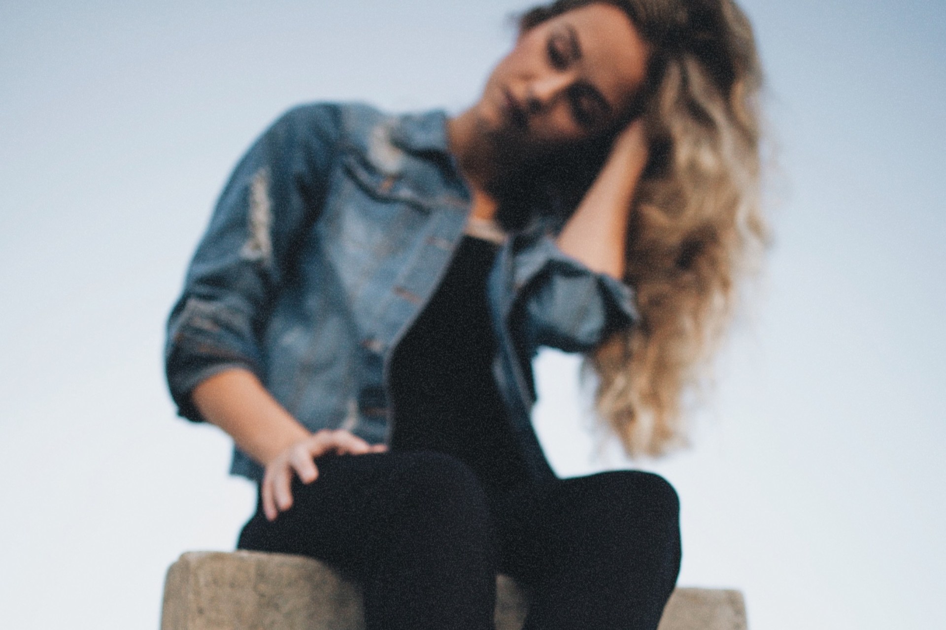 10 Alarming Signs You Need To Break Up With Him