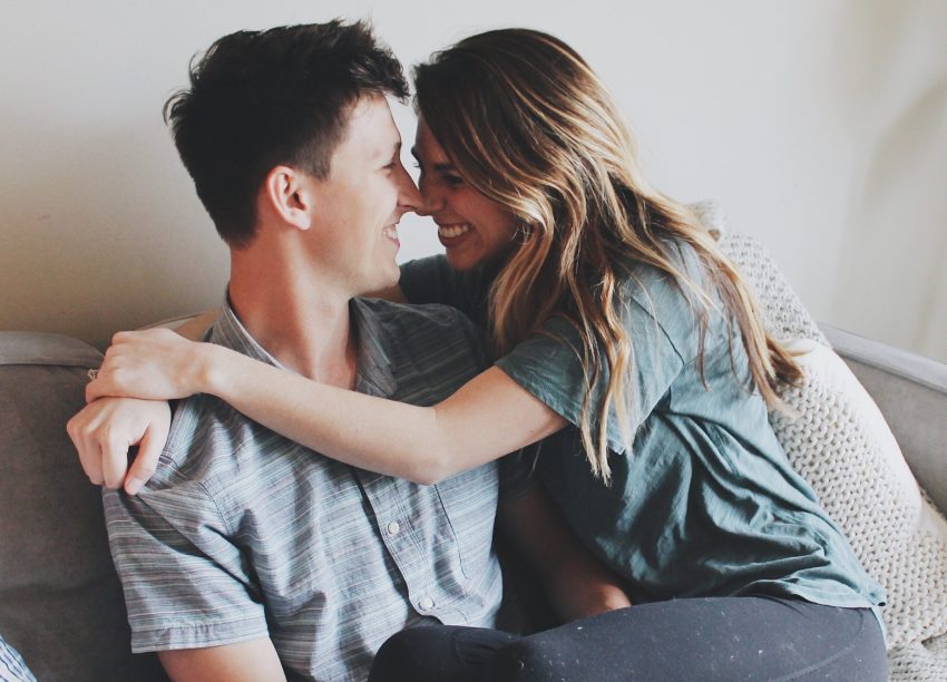 11 Things You Need To Know Before You Date Someone Whose Love Language Is ‘Touch’