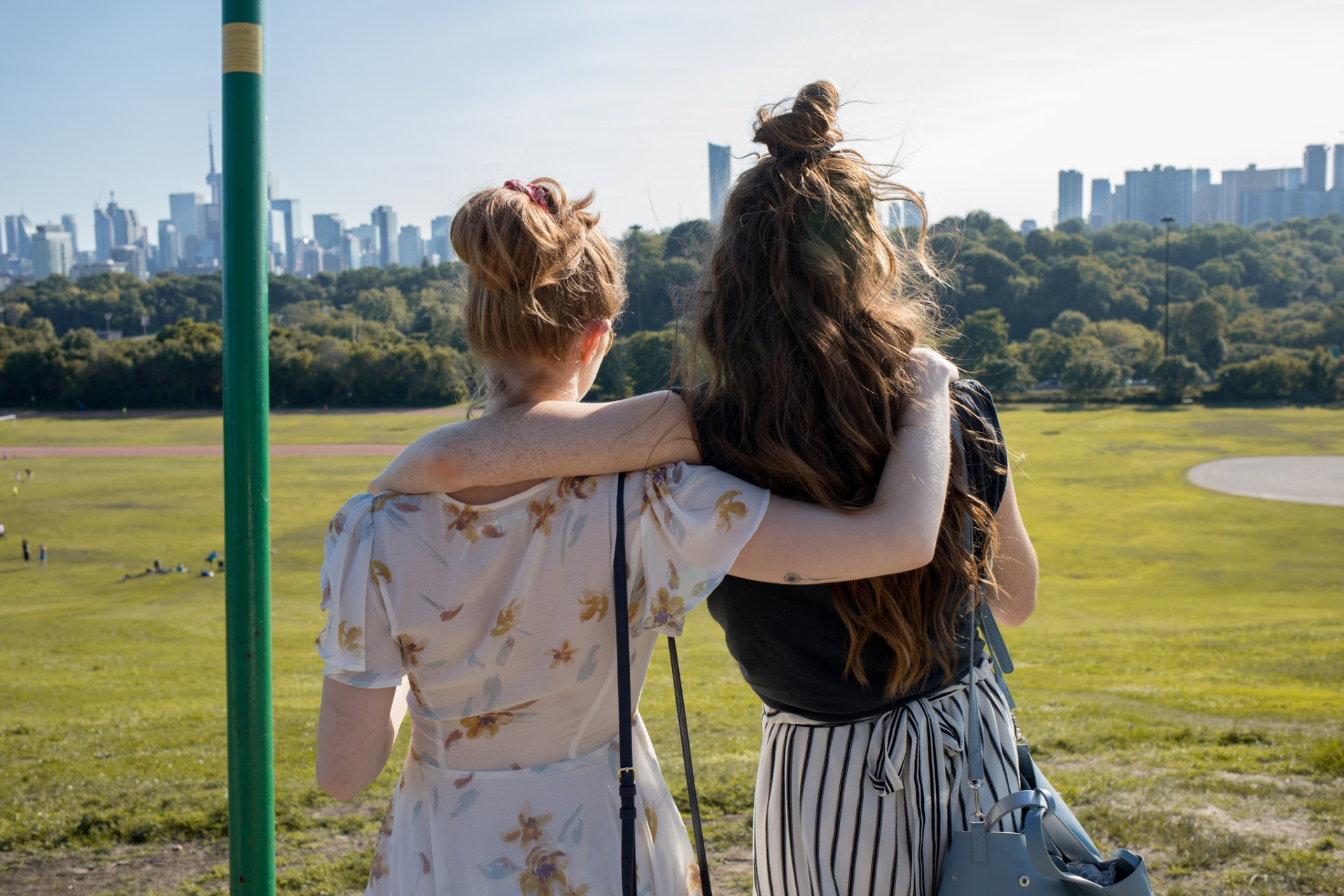 Just So You Know, You Don’t Have To Pick Between Your Friends And Your Relationship
