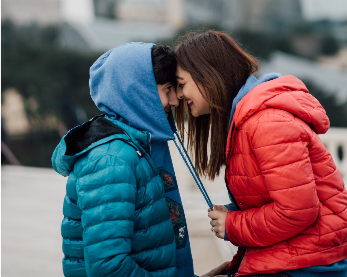 happy couple, kissing couple, what you want in a forever person, based on your zodiac sign