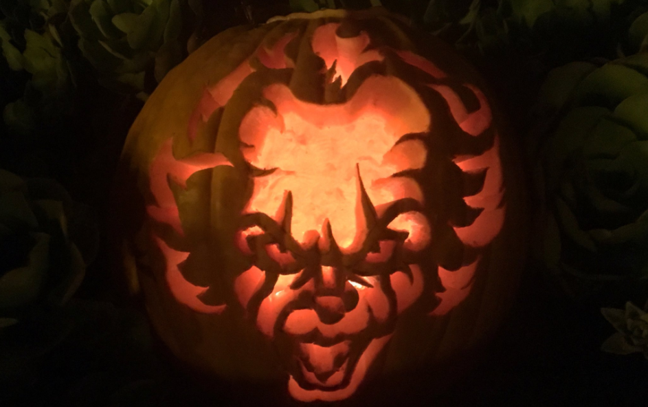 ‘Pennywise Pumpkins’ Are Now A Thing And Halloween Is Officially Cancelled