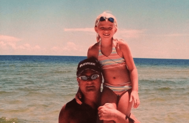This Woman Has Received Birthday Presents From Her Dead Father For 5 Years And His Final Gift Has Everyone In Tears
