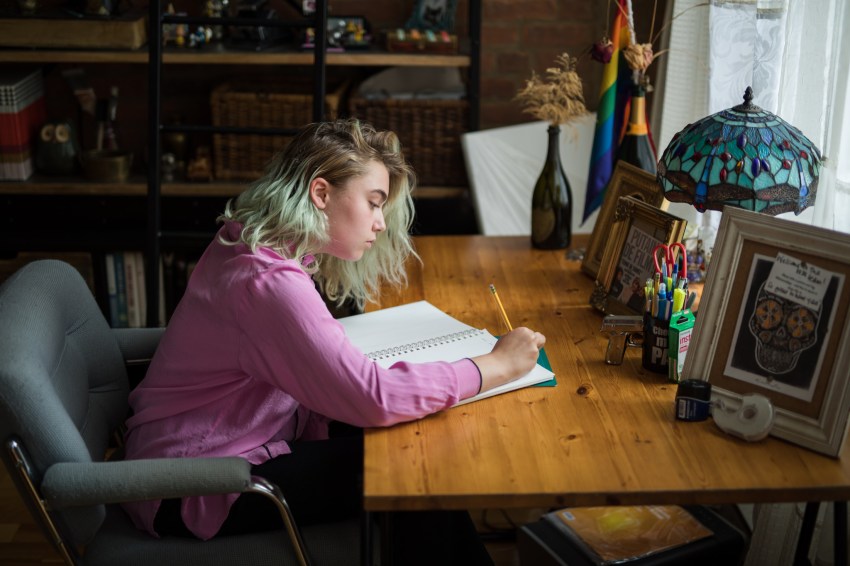 This Is What You Should Leave Behind In 2017 And Look Forward To In The New Year Based On Your Zodiac