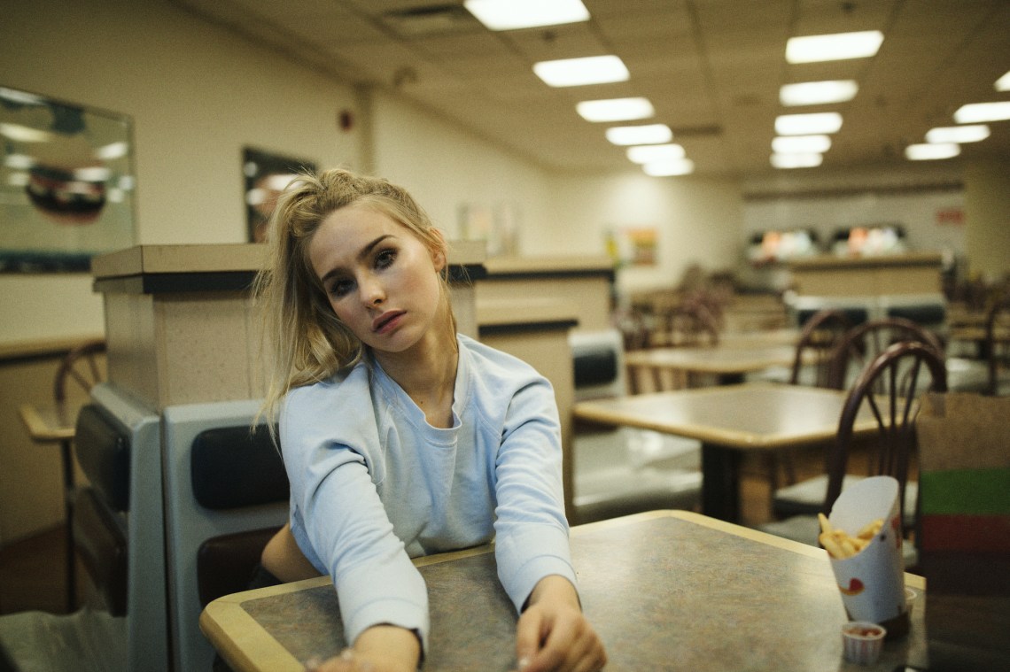 girl at the burger joint 