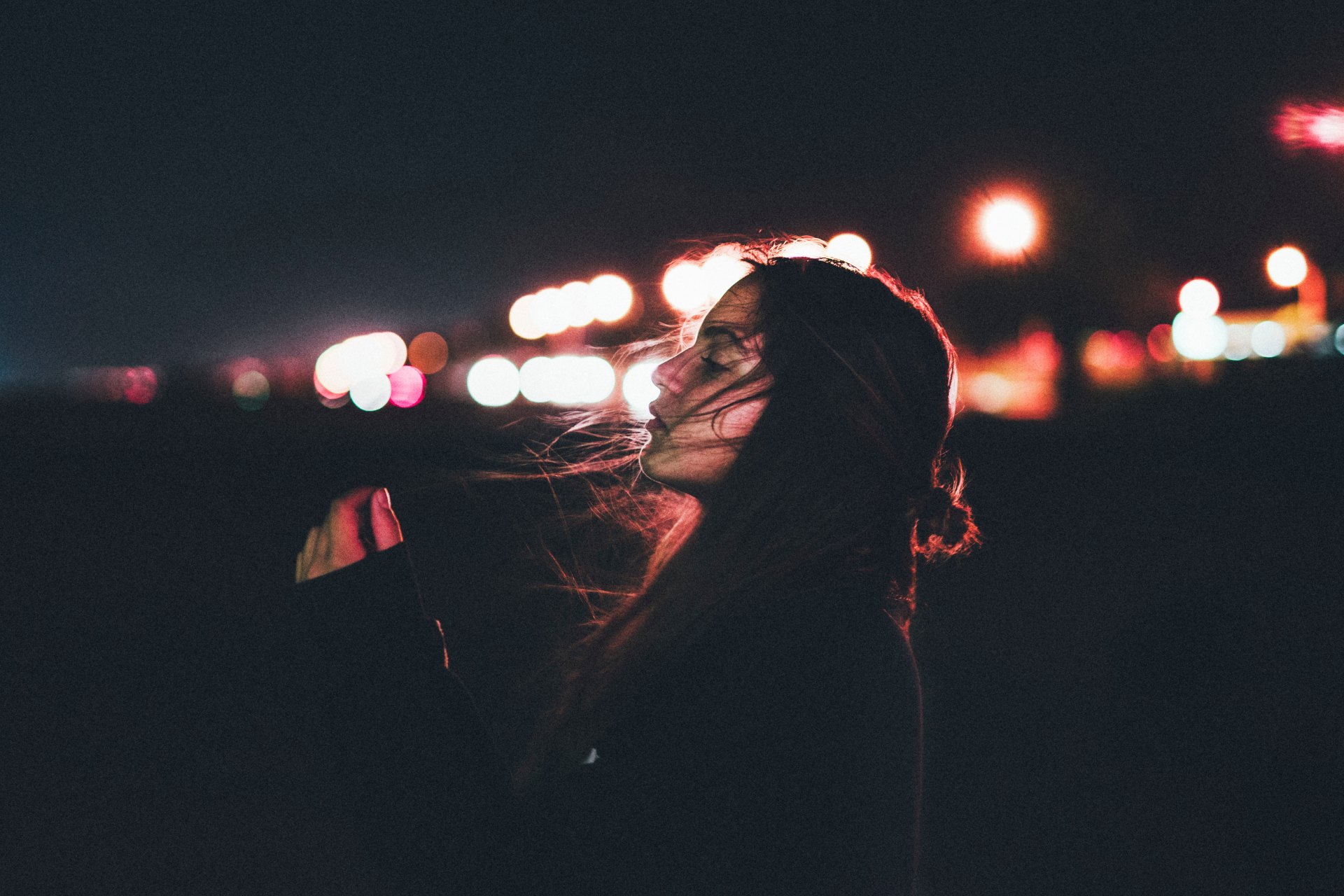 ‘I Am A Survivor,’ And Other Empowering Reminders For Those Healing From Narcissistic Abuse